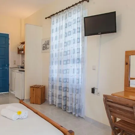 Hotel Thanasis 2*